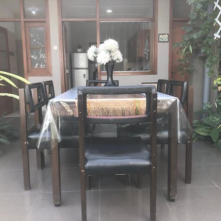 De Riau Guesthouse Bandung Extérieur photo
